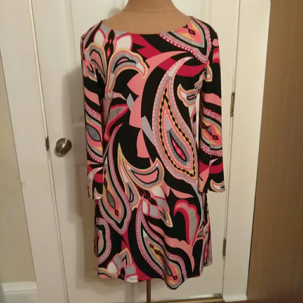 DRESS - Picture 2 of 3